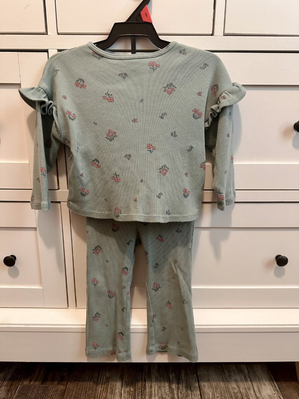 Carter’s - Girls floral print long sleeve matching set - NWOT!